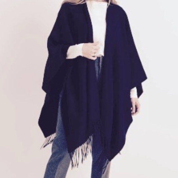 Holt Renfrew Wool Cape With Fringes - Picture 1 of 4